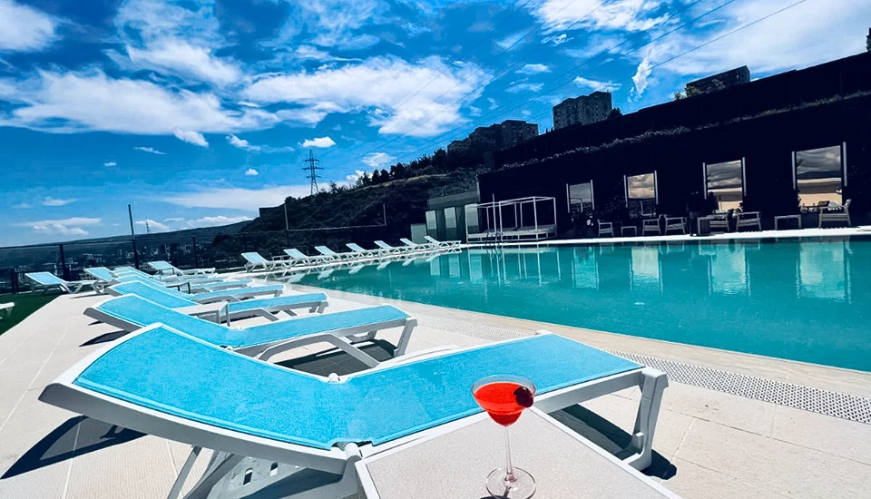 هتل بیوموند گاردن تفلیس